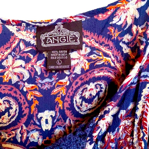 Funky Angie Bohemian Gauzy Lace Tassel Tunic - Picture 10 of 10